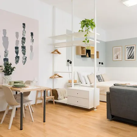 7 Nights Dominikanske N. Hostel Brünn