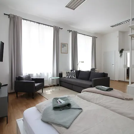 7nights Dominikanske Namesti * برنو