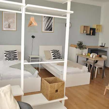 7nights Dominikanske Namesti * Brno