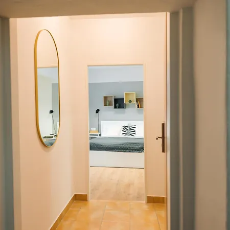Albergue 7 Nights Dominikánské N. *