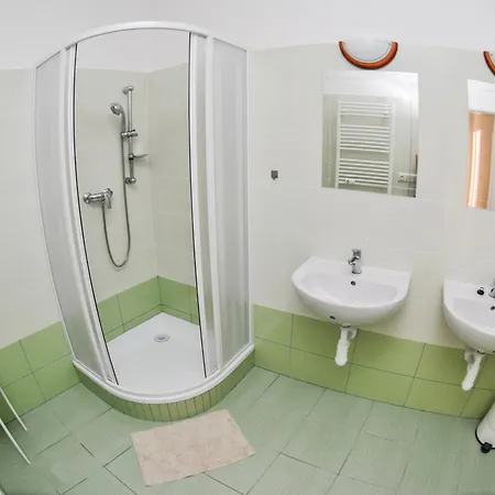 Albergue 7 Nights Dominikánské N. Brno
