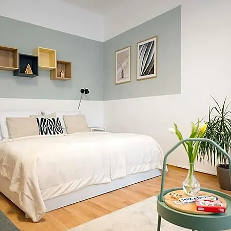7nights Dominikanske Namesti *
