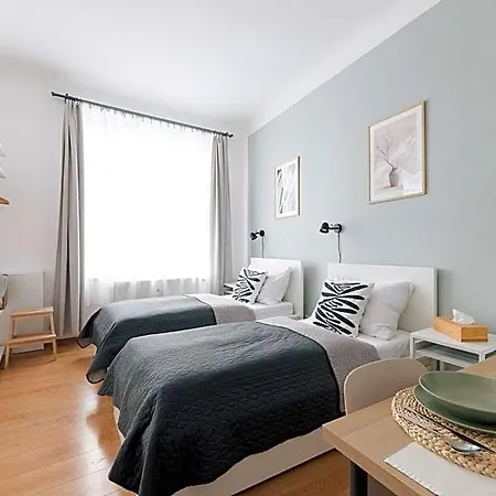 7nights Dominikanske Namesti 旅馆 *